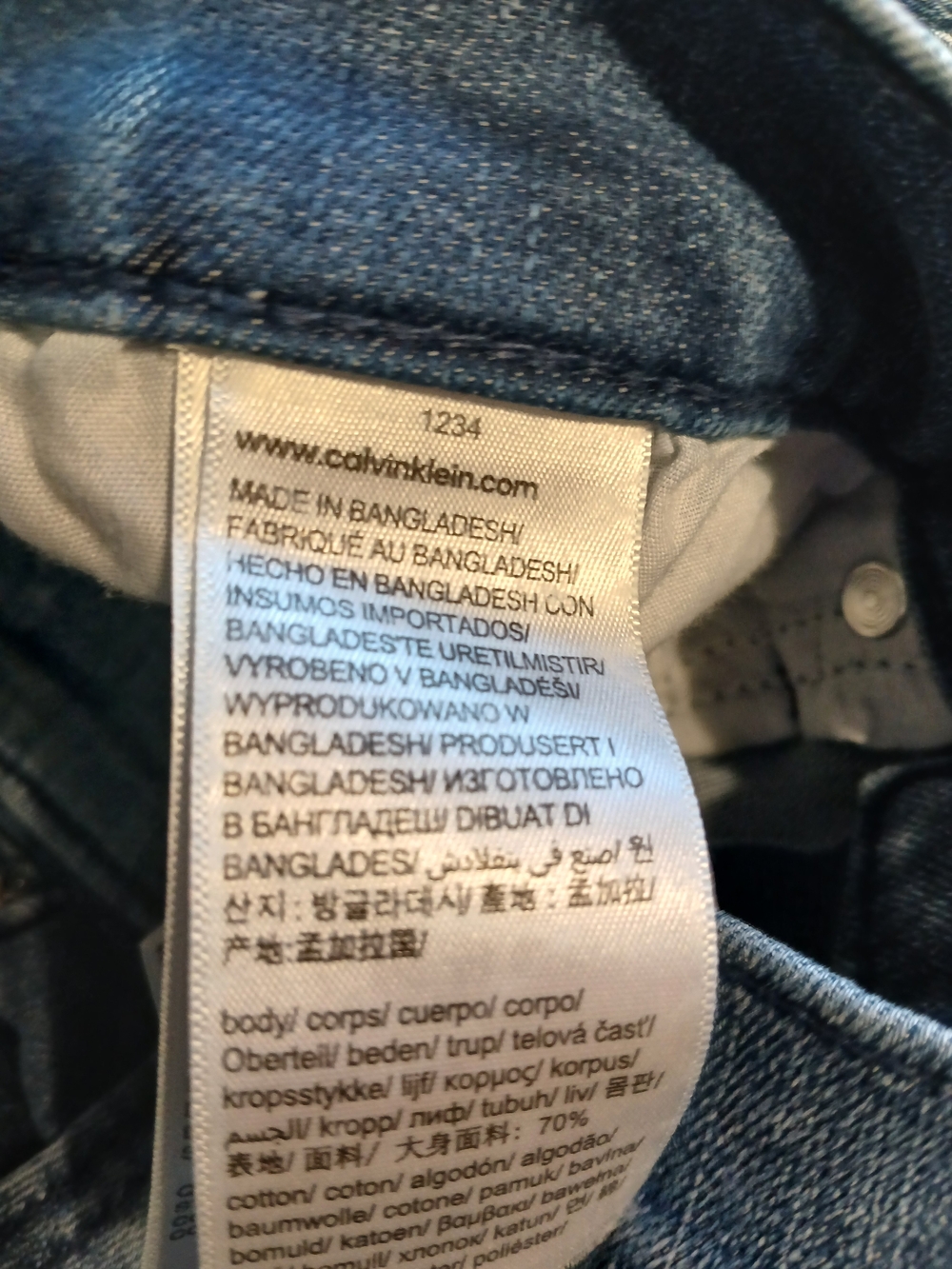 Calvin Klein Men’s Light Blue Denim Jeans - Picture 5 of 6